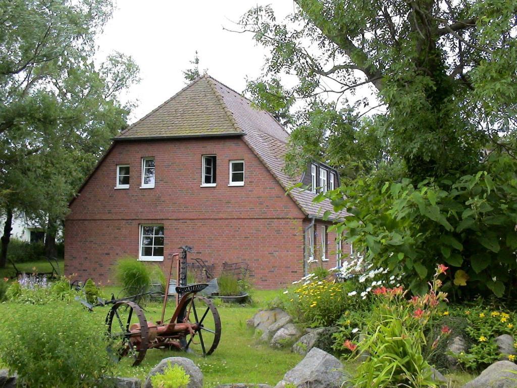 Hotel Alt Wittower Krug Wiek auf Ruegen Phòng bức ảnh