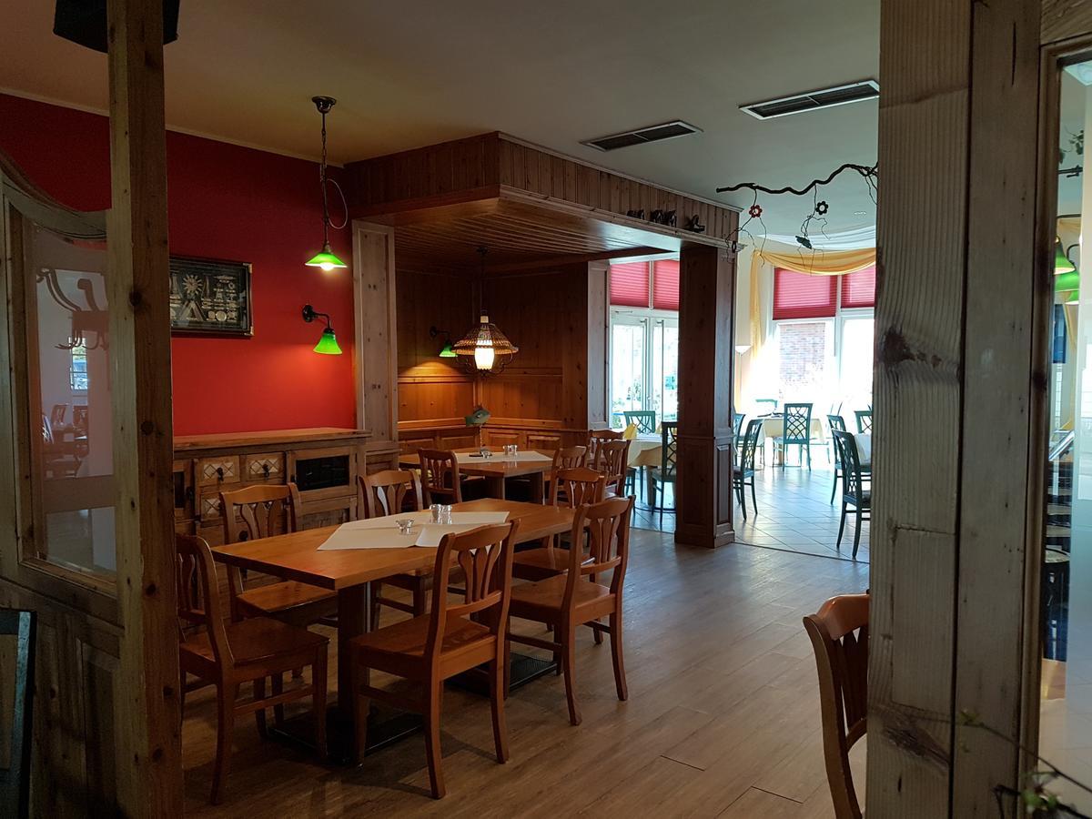 Hotel Alt Wittower Krug Wiek auf Ruegen Ngoại thất bức ảnh