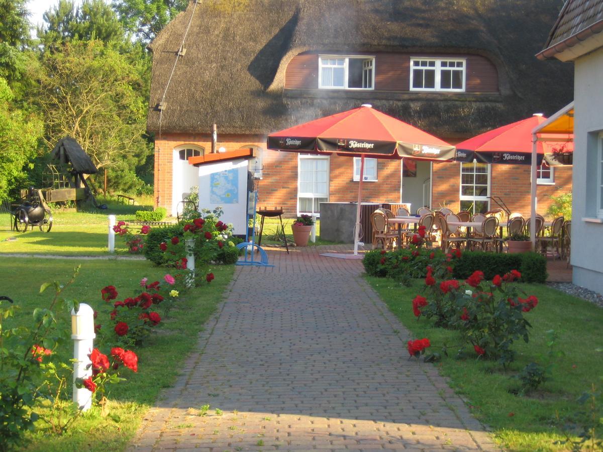 Hotel Alt Wittower Krug Wiek auf Ruegen Ngoại thất bức ảnh