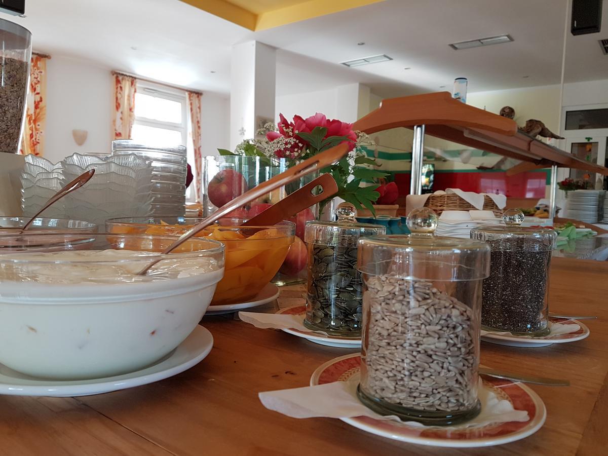 Hotel Alt Wittower Krug Wiek auf Ruegen Ngoại thất bức ảnh